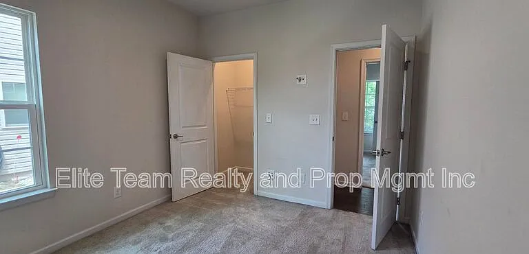 7347 Raylee Ave SW — Photo 8