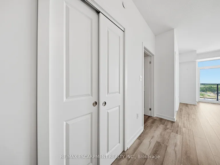 470 Dundas St E #1107 — Photo 22