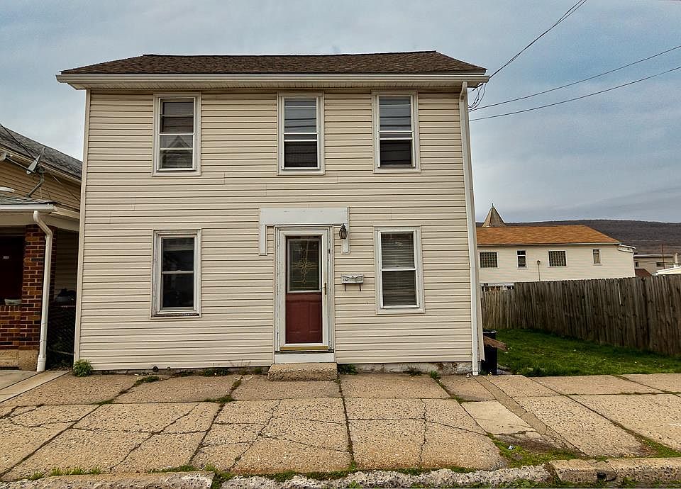 144 W Railroad St, Nesquehoning, PA 18240 Zillow