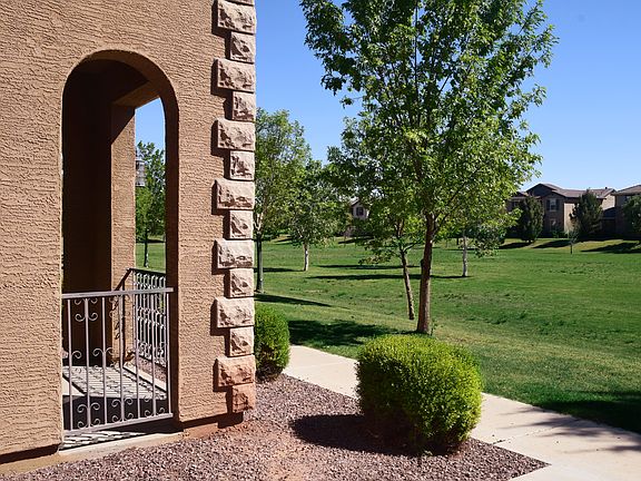 5th image of 3631 E Leslie Dr