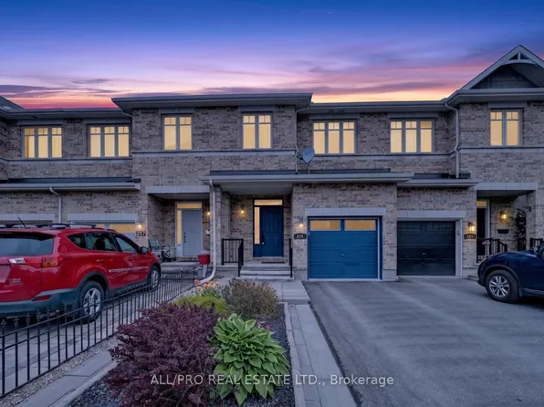 219 Jersey Tea Cir, Ottawa, ON K1V 2L4