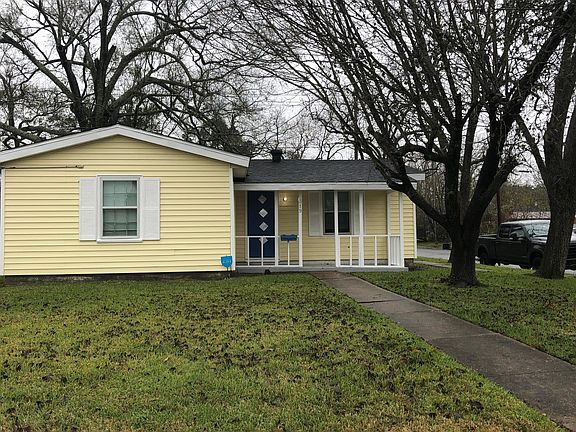 2nd image of 319 Morrell St