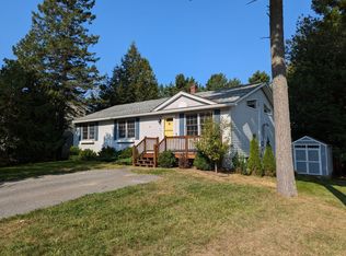 99 Yankee Ave, Bangor, ME 04401