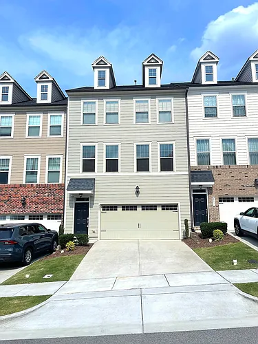 825 Grafton Peak Ln Photo 1