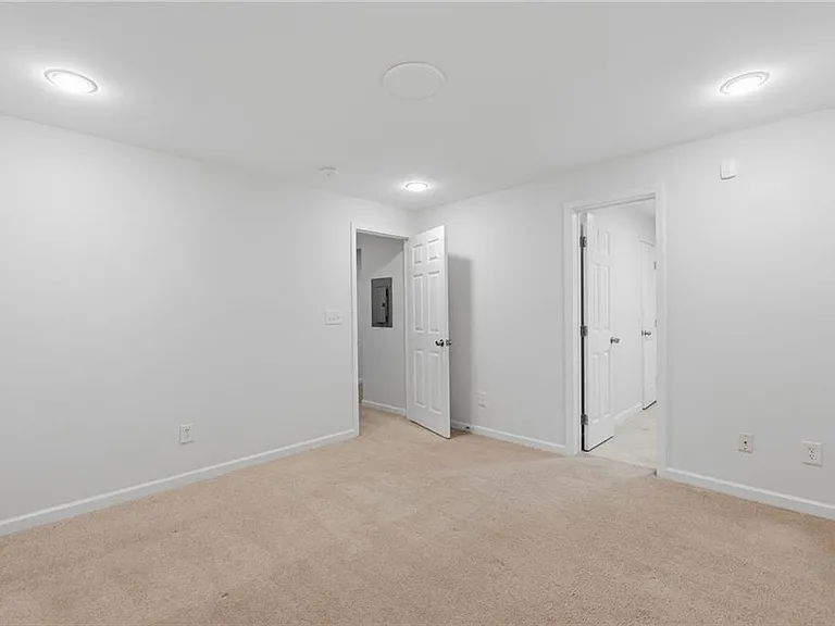 620 Brook Landing Ct — Photo 40