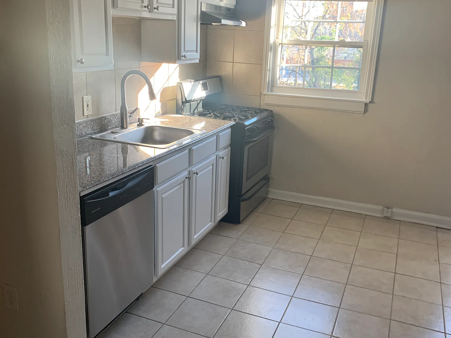 Bradley Flats — Photo 3