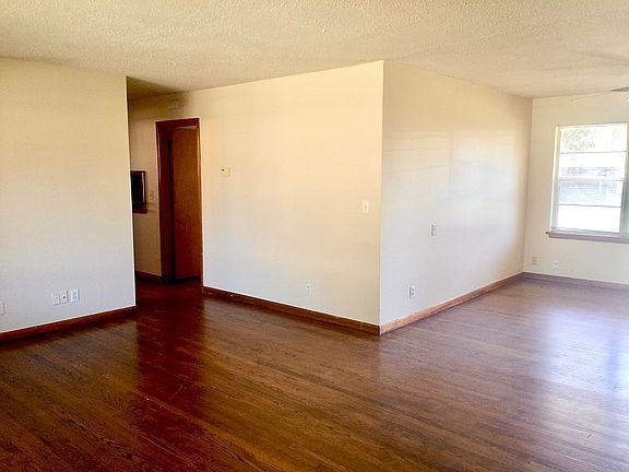 2nd image of 1200 Lee Ave