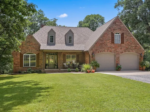 192 N 4395th Rd, Pryor, OK 74361