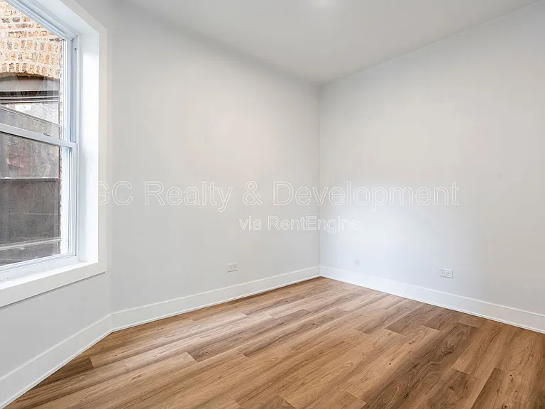 3744 N Wilton Ave #1S — Photo 8
