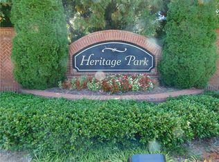 409 Heritage Park Trce NW #2, Kennesaw, GA 30144