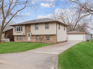 1041 T Ave, Nevada, IA 50201