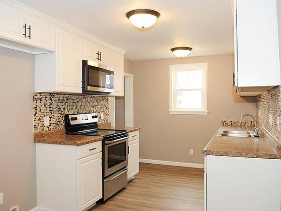 2nd image of 423 Sibley St #Stw3-p13