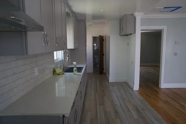 1 bed, 640 sqft, $1,750 — Photo 2