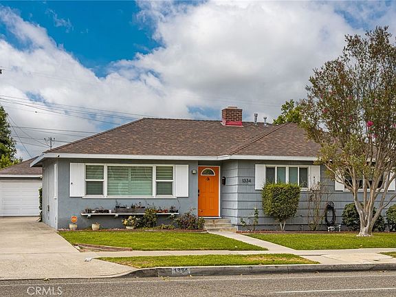 2nd image of 1334 E Collins Ave
