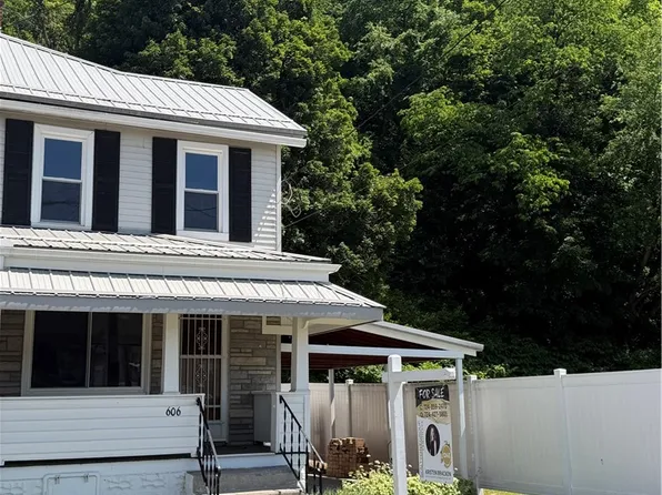 606 6th Ave, Ford City, PA 16226