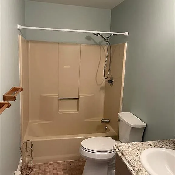 12 Beacon St #B — Photo 9