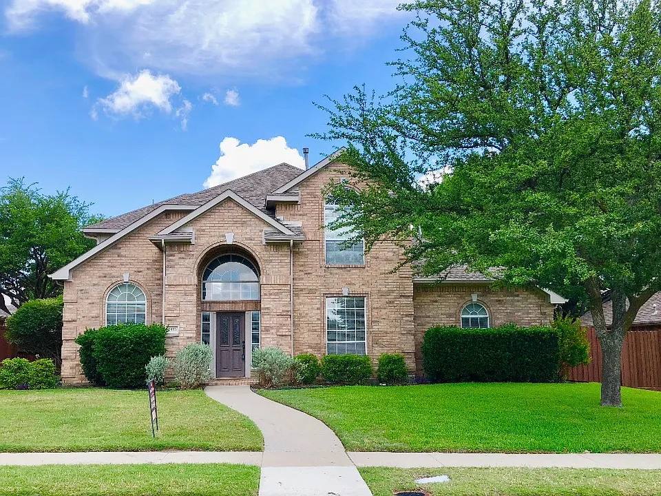 2413 Trailwest Ln