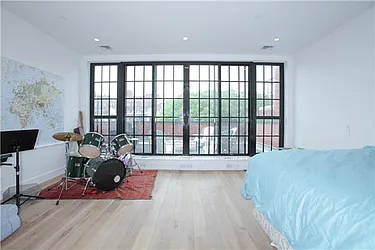 Rented by Avenue Sotheby's International Realty