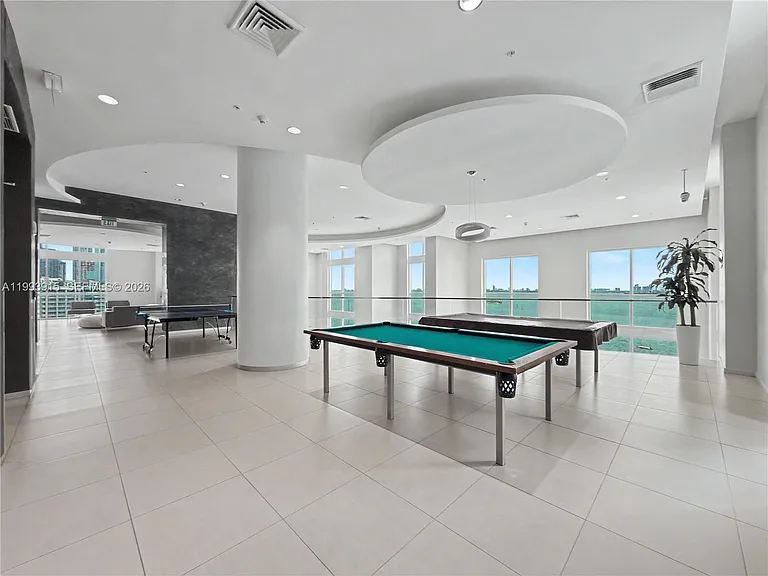 1900 N Bayshore Dr #3811 — Photo 25