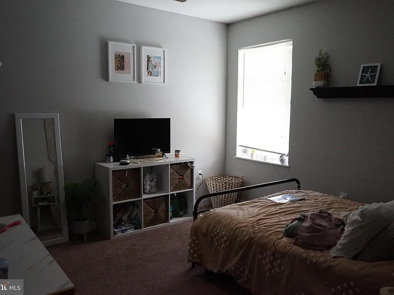 1702 N 18th St #3 — Photo 4