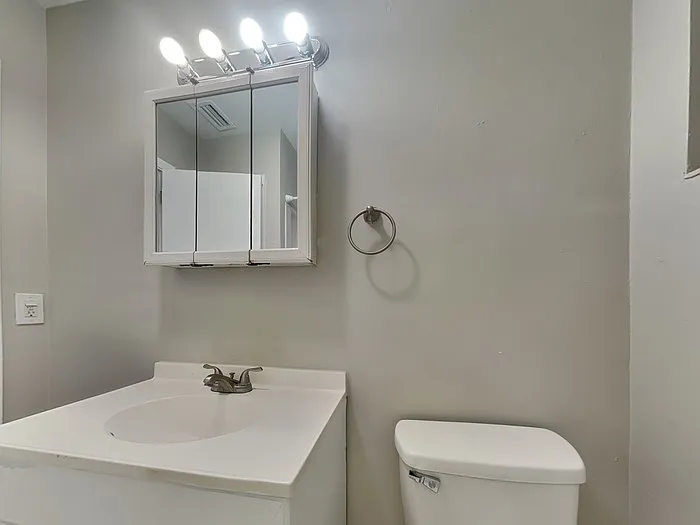 6238 Round Oak Ln — Photo 15