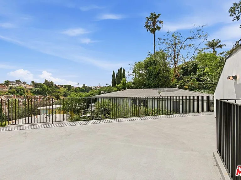 3845 Don Tomaso — Photo 32