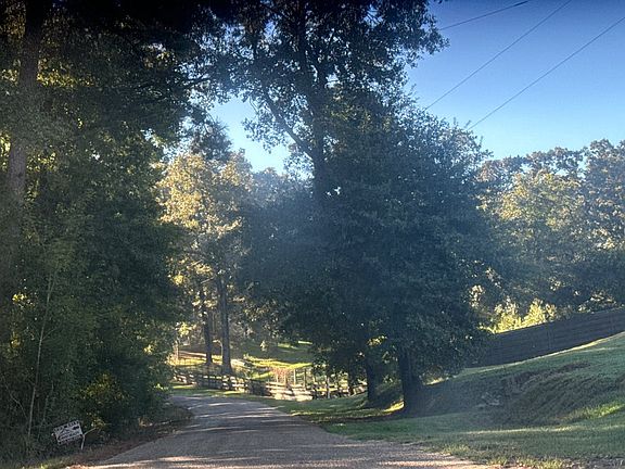 5th image of 350 Durand Rd