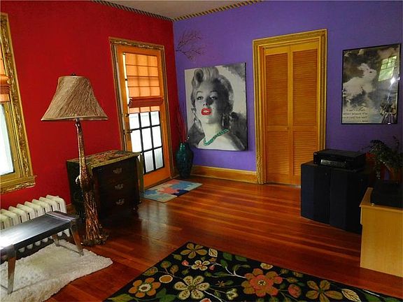 4th image of 130 Underwood Ave