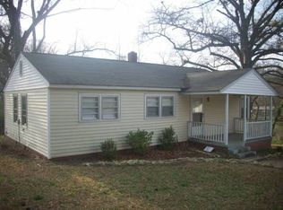 19 Melvin Dr, Greenville, SC 29605