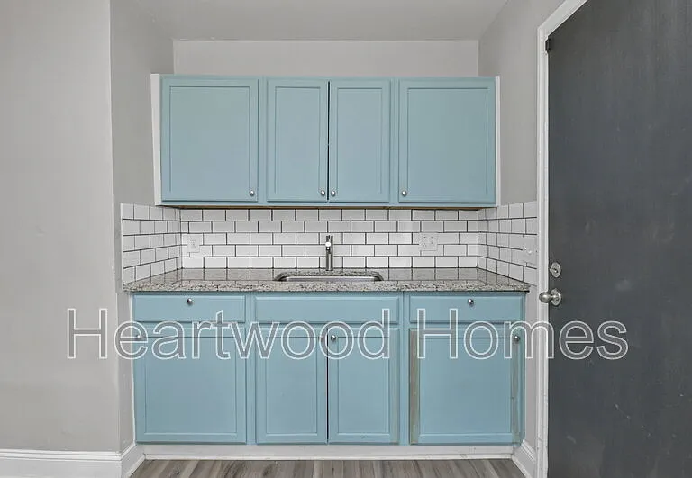 3300 Margrave Rd #B — Photo 11