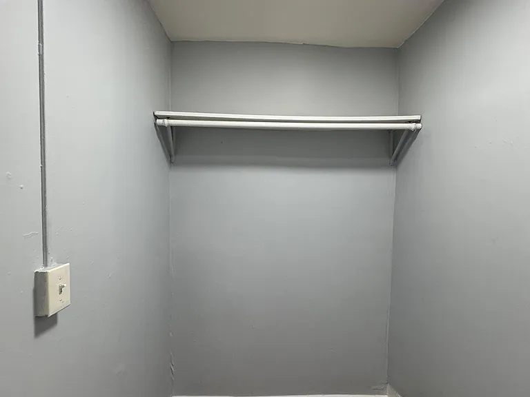 280 Winthrop Ave — Photo 7
