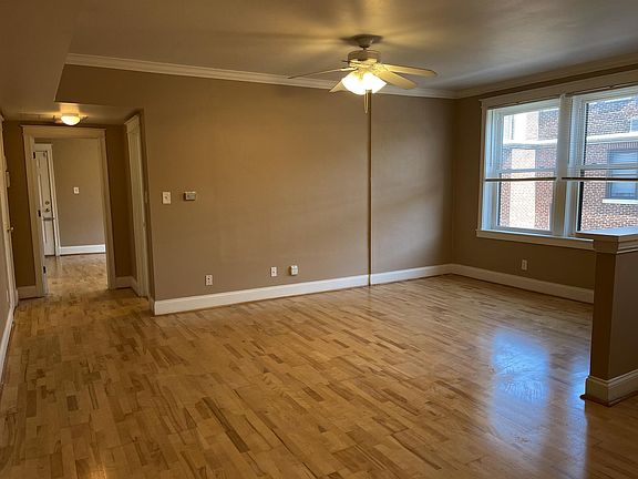 5th image of 4370 Lindell Blvd #3R