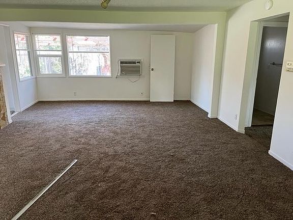 3rd image of 1882 Sunnyvale Ave