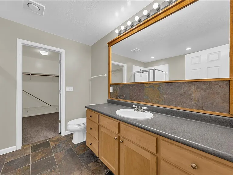 691 E Union Pines Ct — Photo 13
