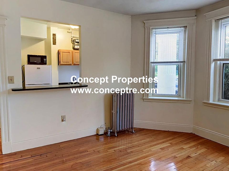 2nd image of 111 Park Dr #111