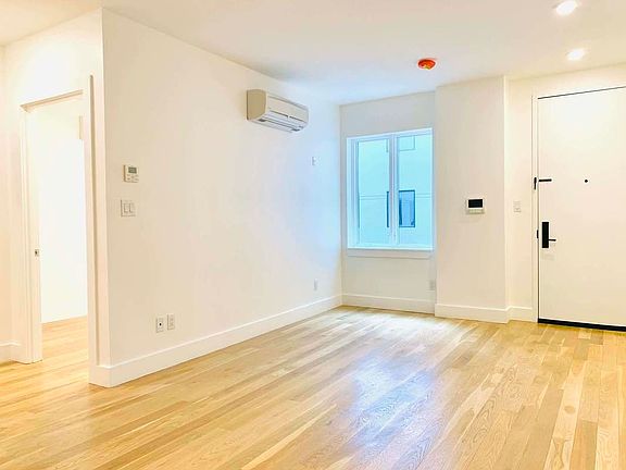 2nd image of 200 Linden Blvd #2R