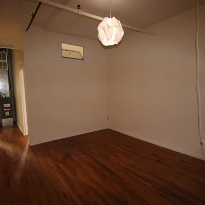 Rented by Nooklyn NYC LLC | media 25