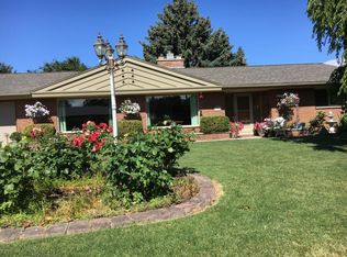 137 Roza Vista Dr, Yakima, WA