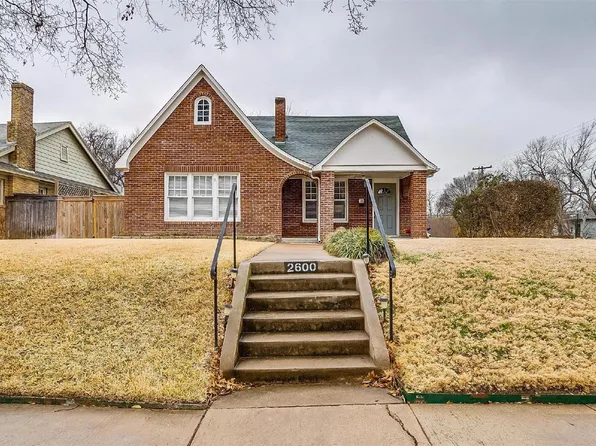 2600 S Adams St APT 102, Fort Worth, TX 76110