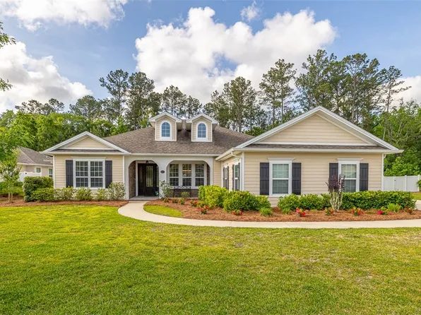 225 Fiddlers Cove Dr, Kingsland, GA 31548