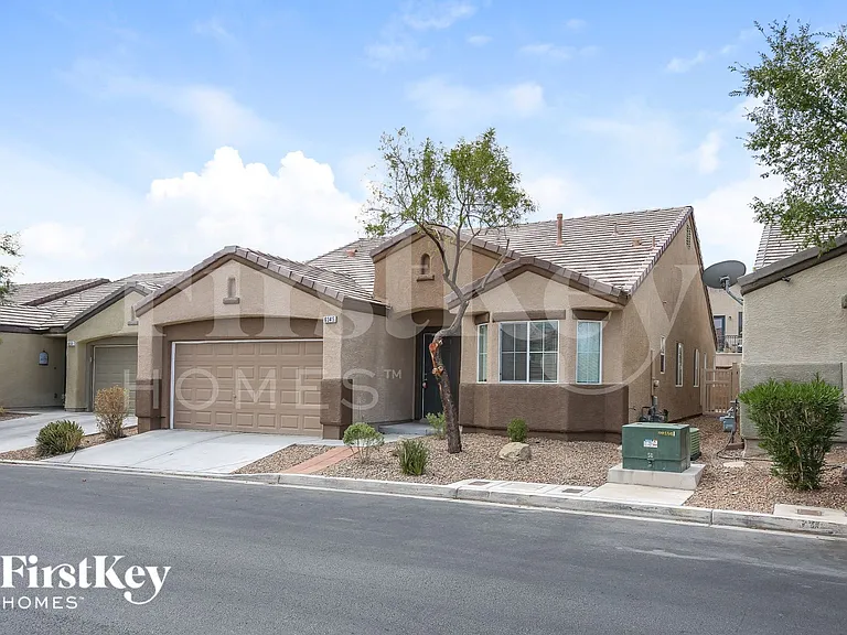 6345 Salmon Mountain Ave — Photo 2