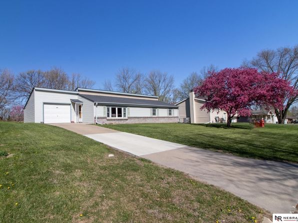 435 N F St, Milford, NE 68405
