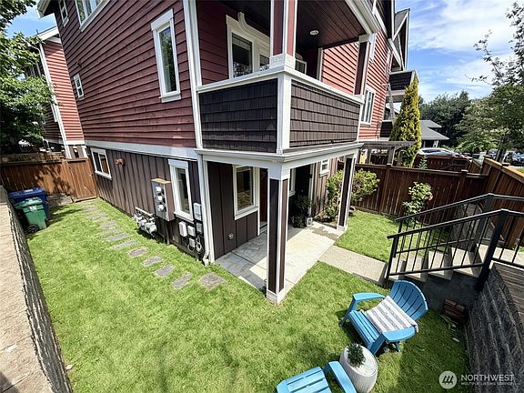 4th image of 2024 W Bertona Street