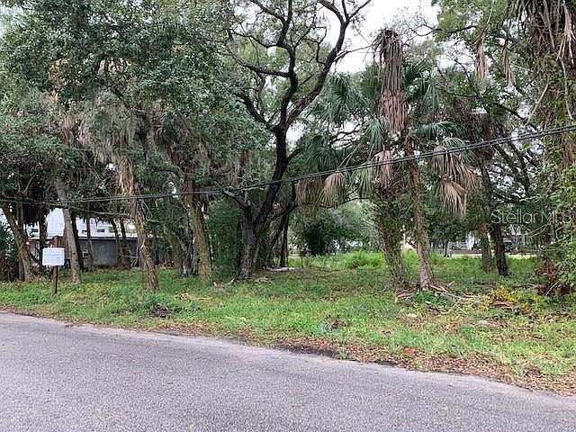 2nd image of 7301 S Juanita St