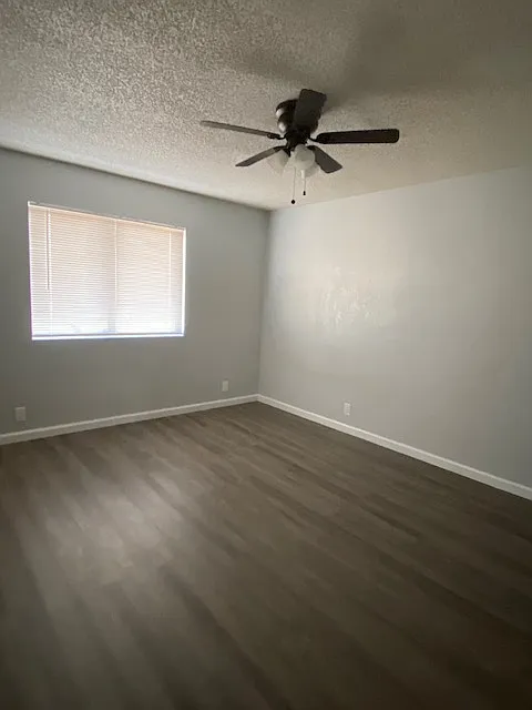 2 bed, 950 sqft, $1,795 — Photo 3