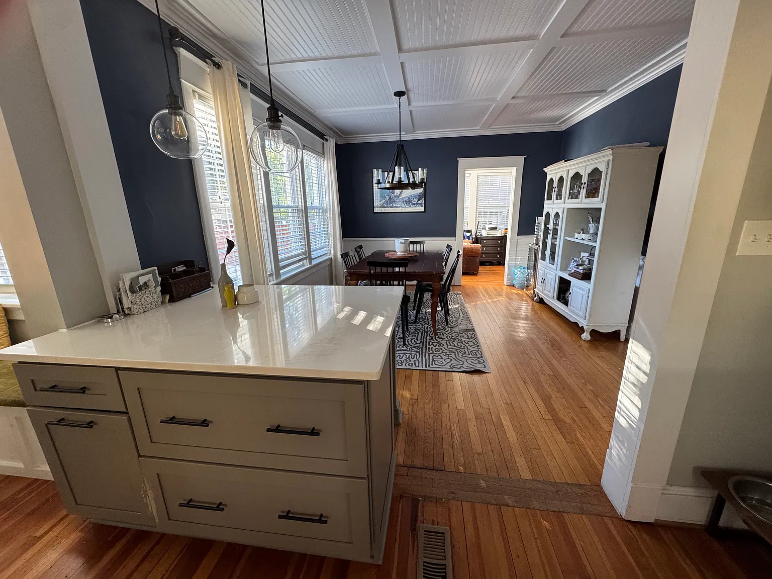 3 bed, 1598 sqft, $3,900 — Photo 4