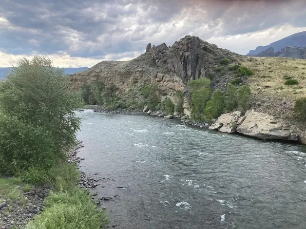 128 Stillwater Dr #18, Cody, WY 82414