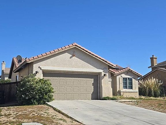 3rd image of 14365 Greta Ct