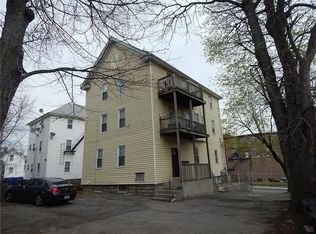 12 Fairlawn Ave, Pawtucket, RI 02860