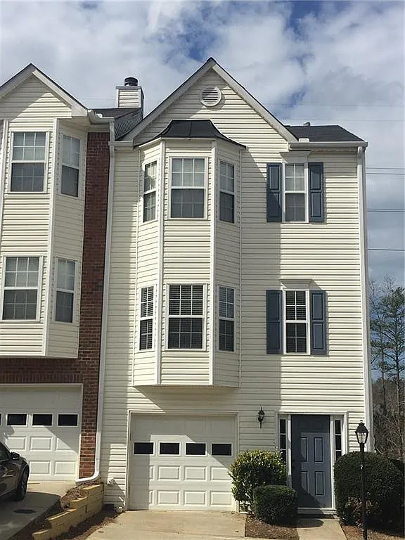 1610 Indian Way photo 1